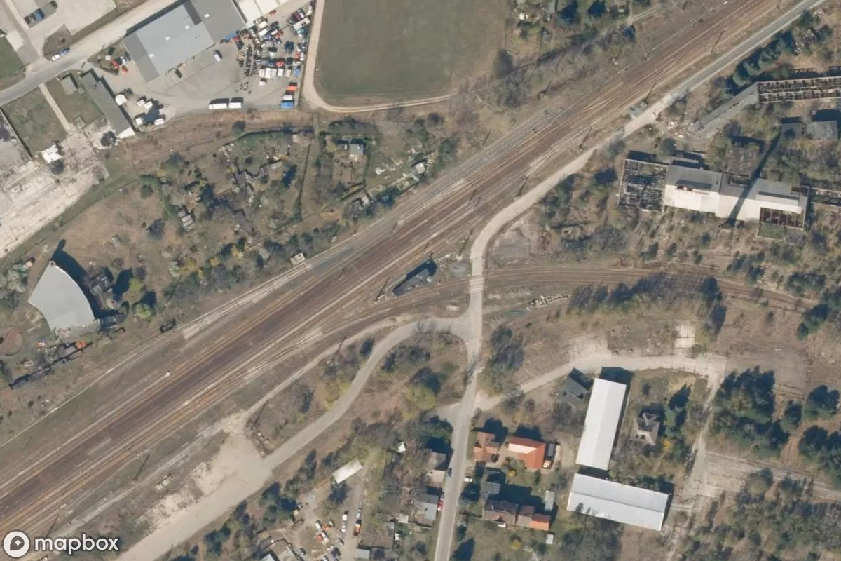 Vista aérea por satélite de Stellwerk, un Fábrica abandonado en Massen-Niederlausitz, Alemania