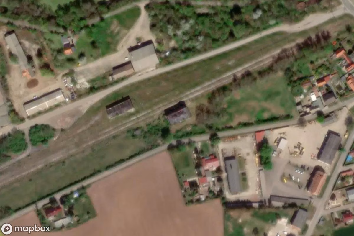 Satellitenansicht von Bahngelände, eine verlassene  in Ermsleben, Deutschland