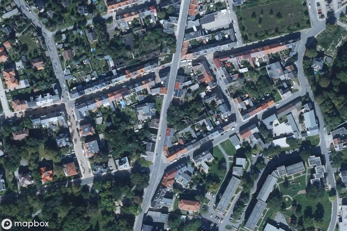 Satellitenansicht von Autowerkstatt, eine verlassene Fabrik in Crimmitschau, Deutschland