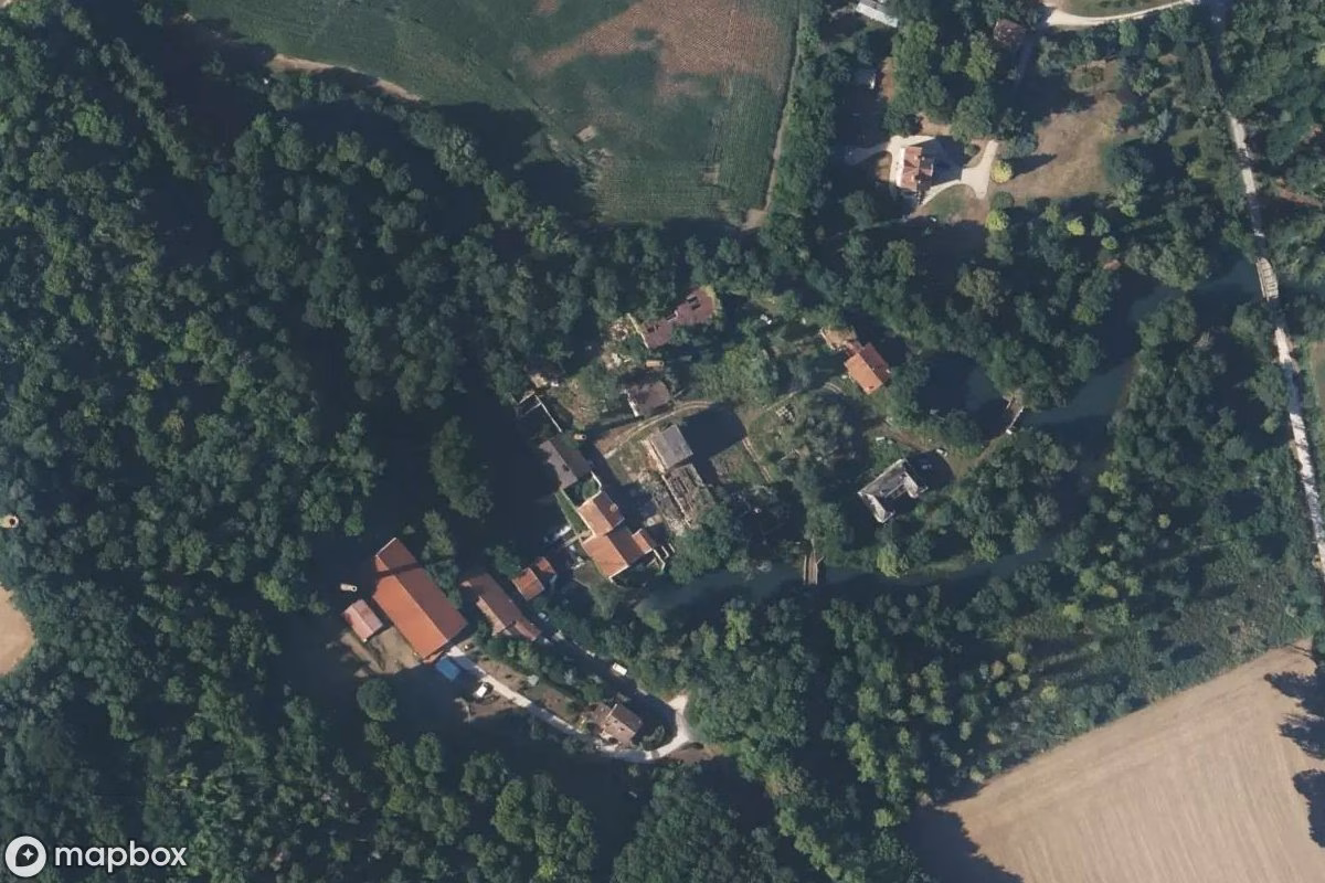 Aerial satellite view of Fabrik, an abandoned Factory in L'Isle-en-Rigault, France