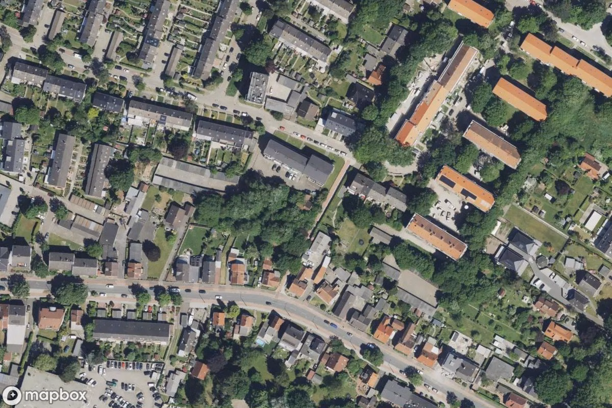 Satellietbeeld vanuit de lucht van Wohnhaus, een verlaten Woonhuis in Bremen, Duitsland