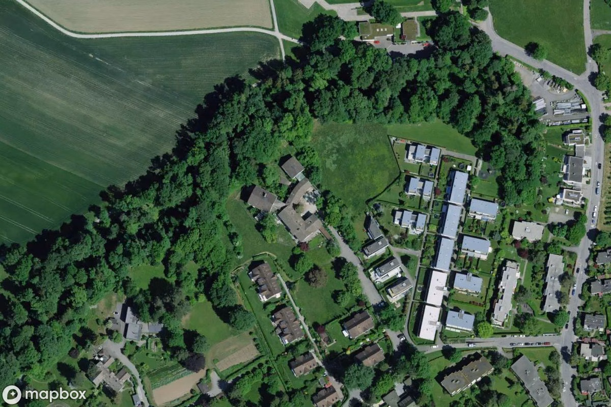 Aerial satellite view of Klinik, an abandoned Hospital in Küsnacht (ZH), Switzerland