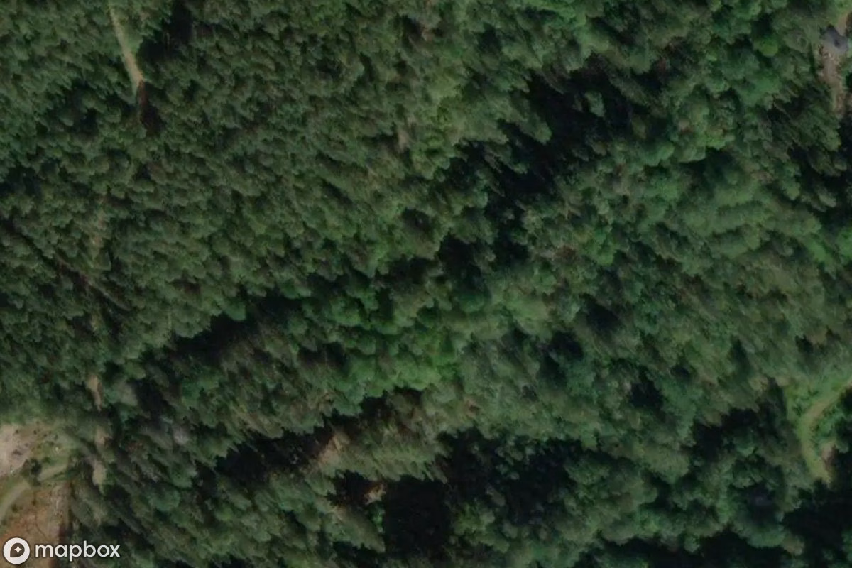 Satellietbeeld vanuit de lucht van Västra Granroten, een verlaten  in Norberg, Zweden