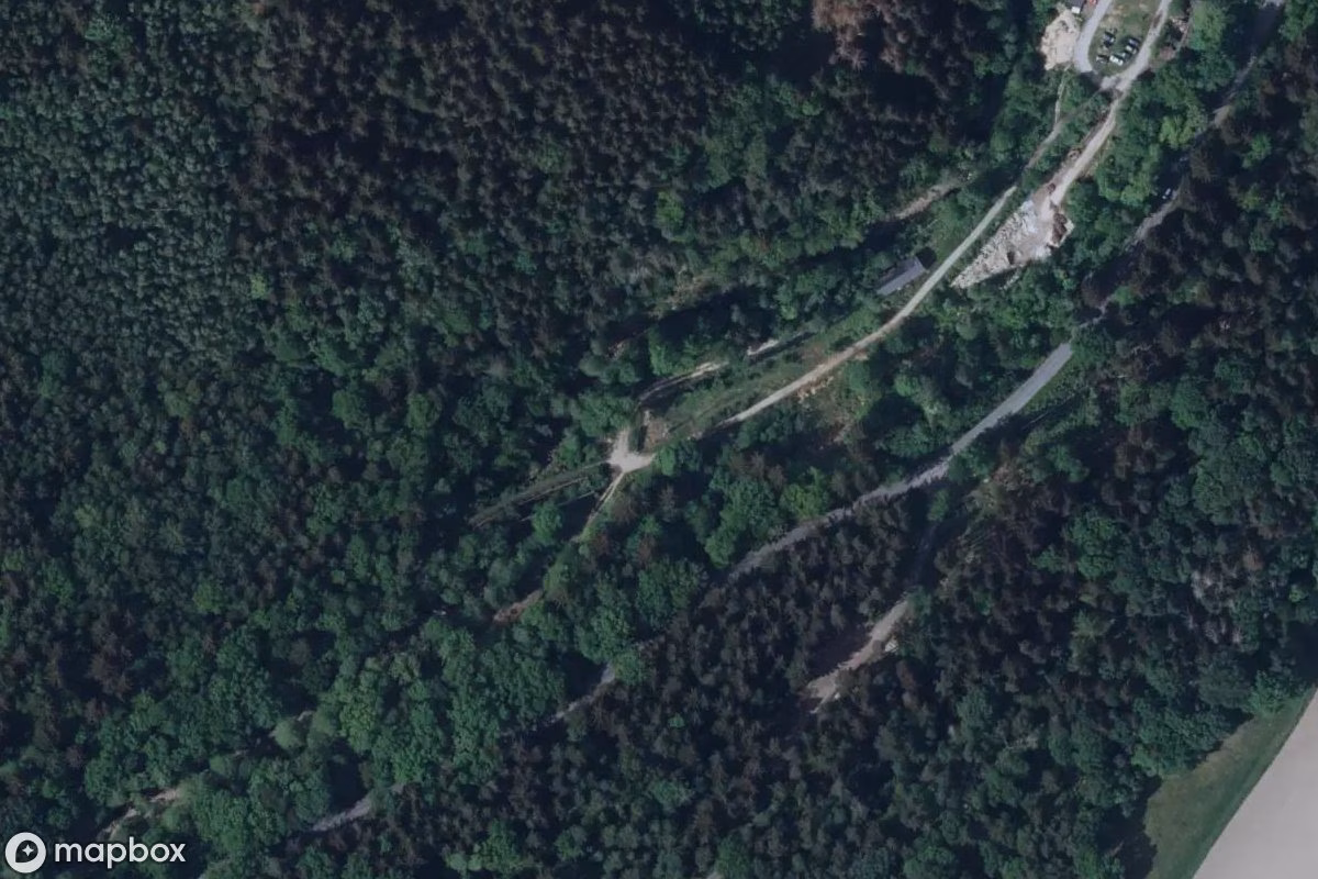 Műholdas légi felvétel Brücke helyszínről, egy elhagyatott Híd itt: Dohma, Németország