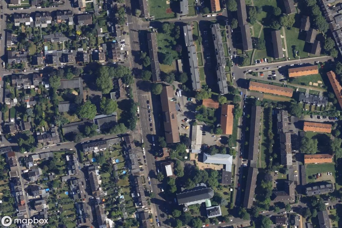 Vue aérienne satellite de Postbank, un Magasin abandonné à Dusseldorf, Allemagne