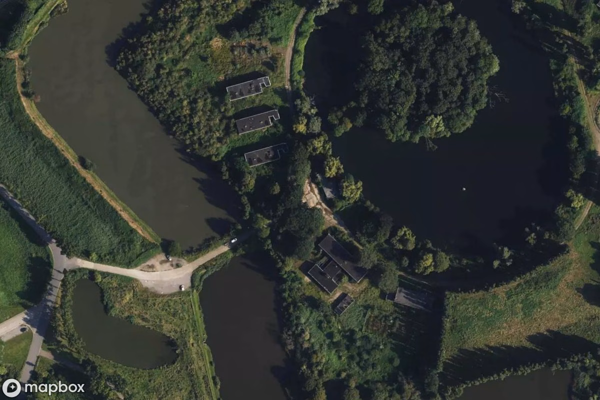 Satellitbillede set fra luften af Fort, et forladt Militært anlæg i Zwijndrecht, Belgien