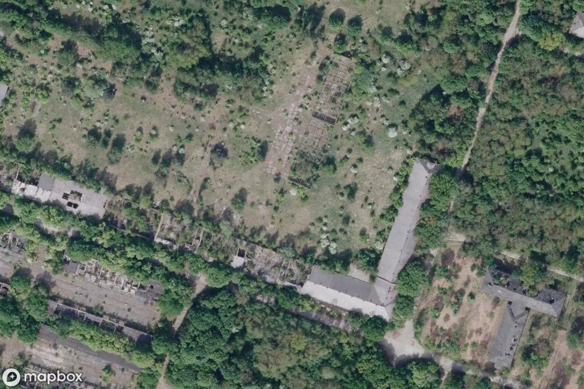 Satellittbilde fra luften av Krampnitz Kaserne, et forlatt Militært anlegg i Potsdam, Tyskland