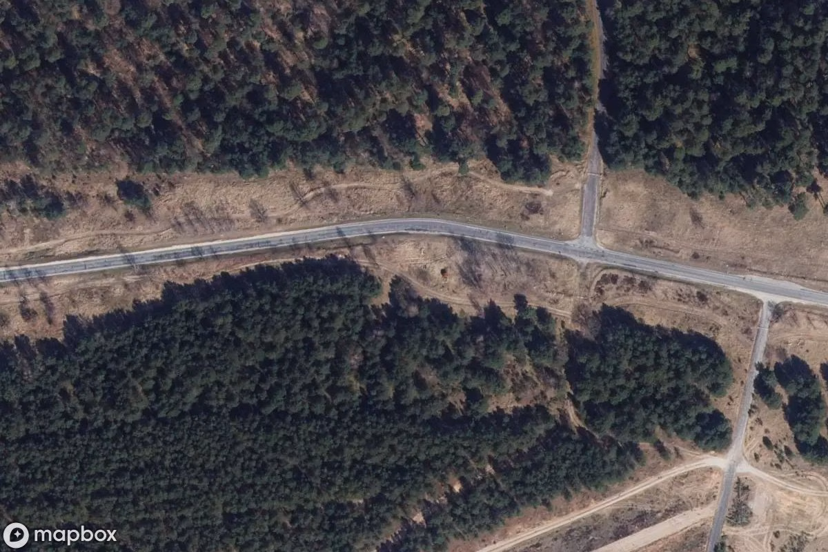 Satellitbild från luften av Bunker, en övergiven Bunker i Rheinsberg, Tyskland