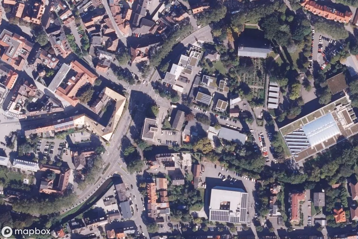 Satellitbild från luften av Haus, en övergiven  i Lahr/Schwarzwald, Tyskland