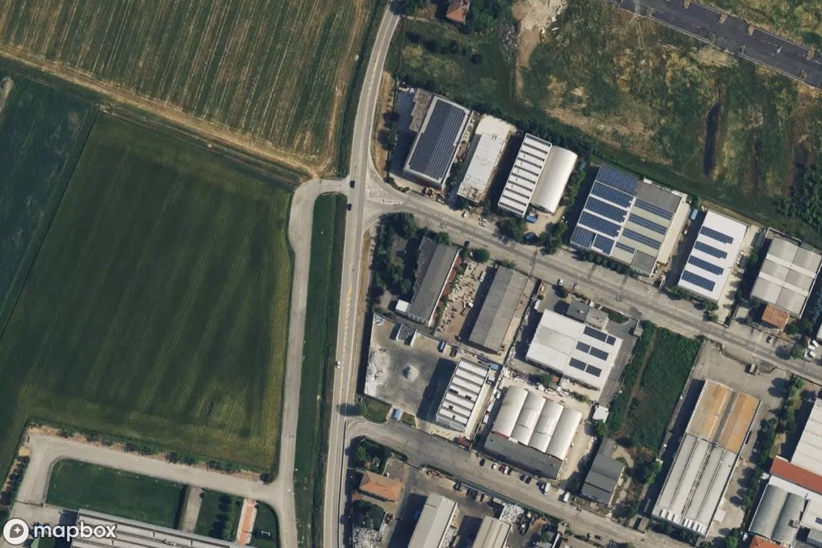 Satelitní letecký pohled na Fabrik VuMeter, opuštěné Továrna v Ozzano dell'Emilia, Itálie