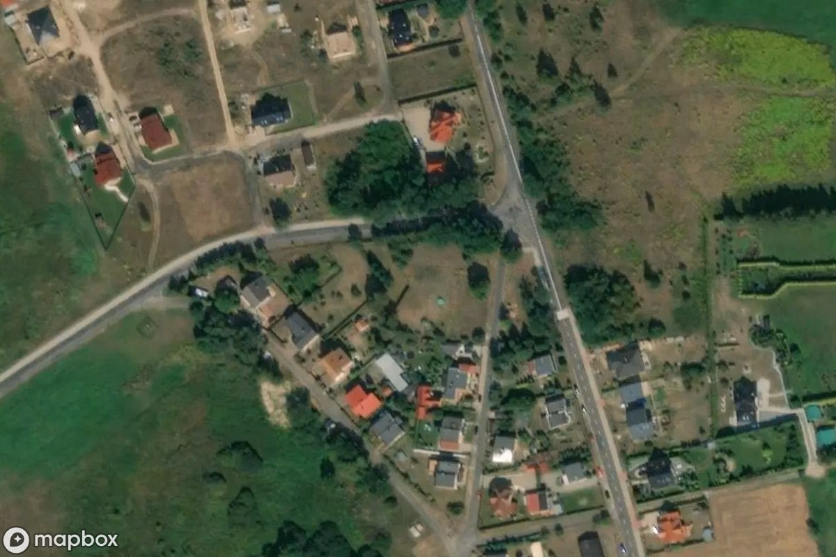 Vista aérea por satélite de Bunker, un Búnker abandonado en Lubrza, Polonia