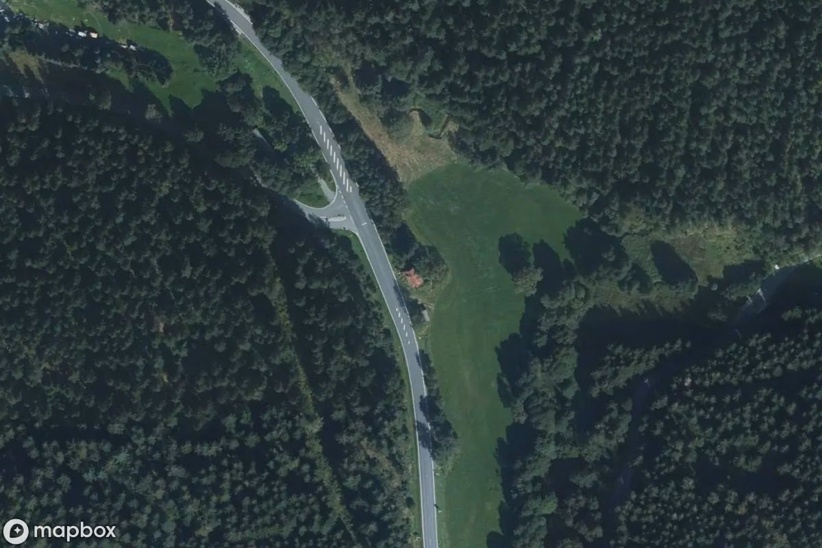 Satellietbeeld vanuit de lucht van Haus, een verlaten  in Bad Elster, Duitsland