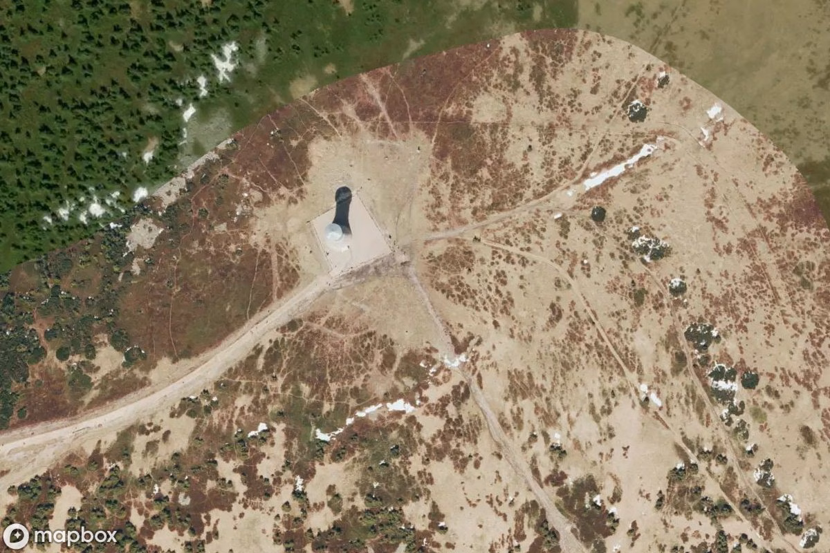 Satelitní letecký pohled na Massif Śnieżnik, opuštěné v Dolní Morava, Česko