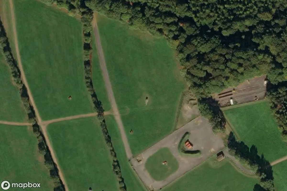 Satellittbilde fra luften av Hubschrauber, et forlatt Militært anlegg i Kleinkummerfeld, Tyskland