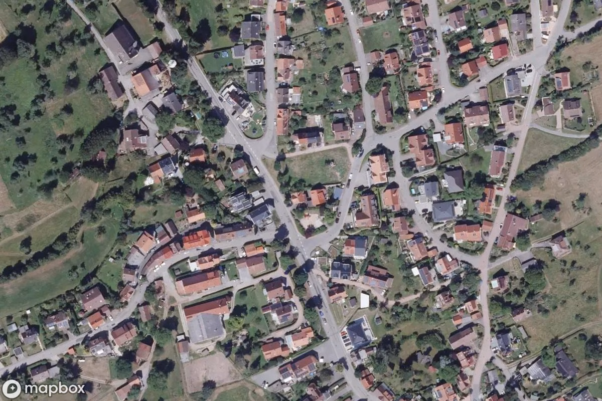 Satellitbillede set fra luften af Haus, et forladt  i Salmbach, Tyskland