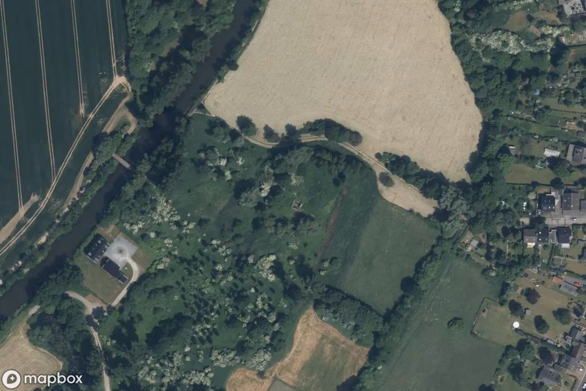 Satellitbild från luften av Erprather Burgruine Kyburg, en övergiven Ruin i Neuss, Tyskland