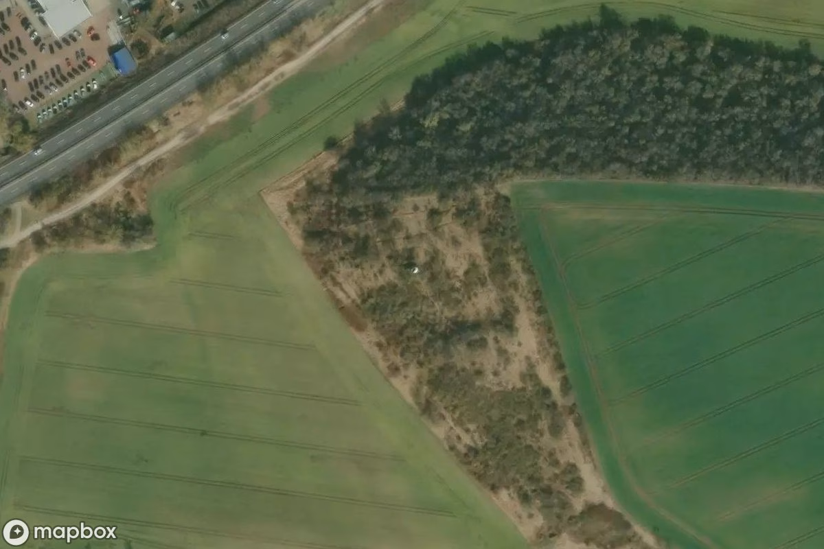 Satellittbilde fra luften av Sternwarte, et forlatt  i Salzatal, Tyskland