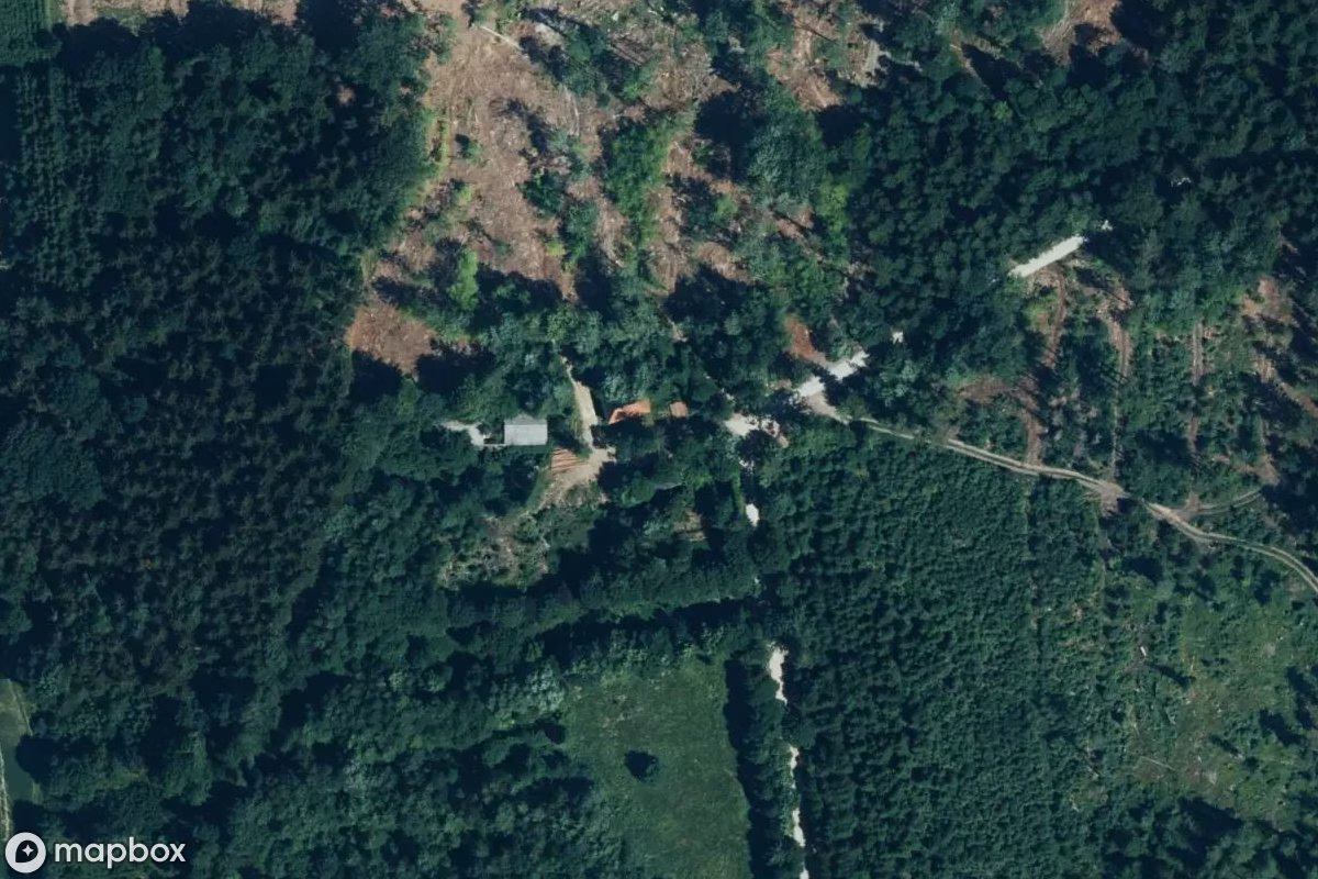 Műholdas légi felvétel Forsthaus helyszínről, egy elhagyatott itt: Neustadt in Sachsen, Németország