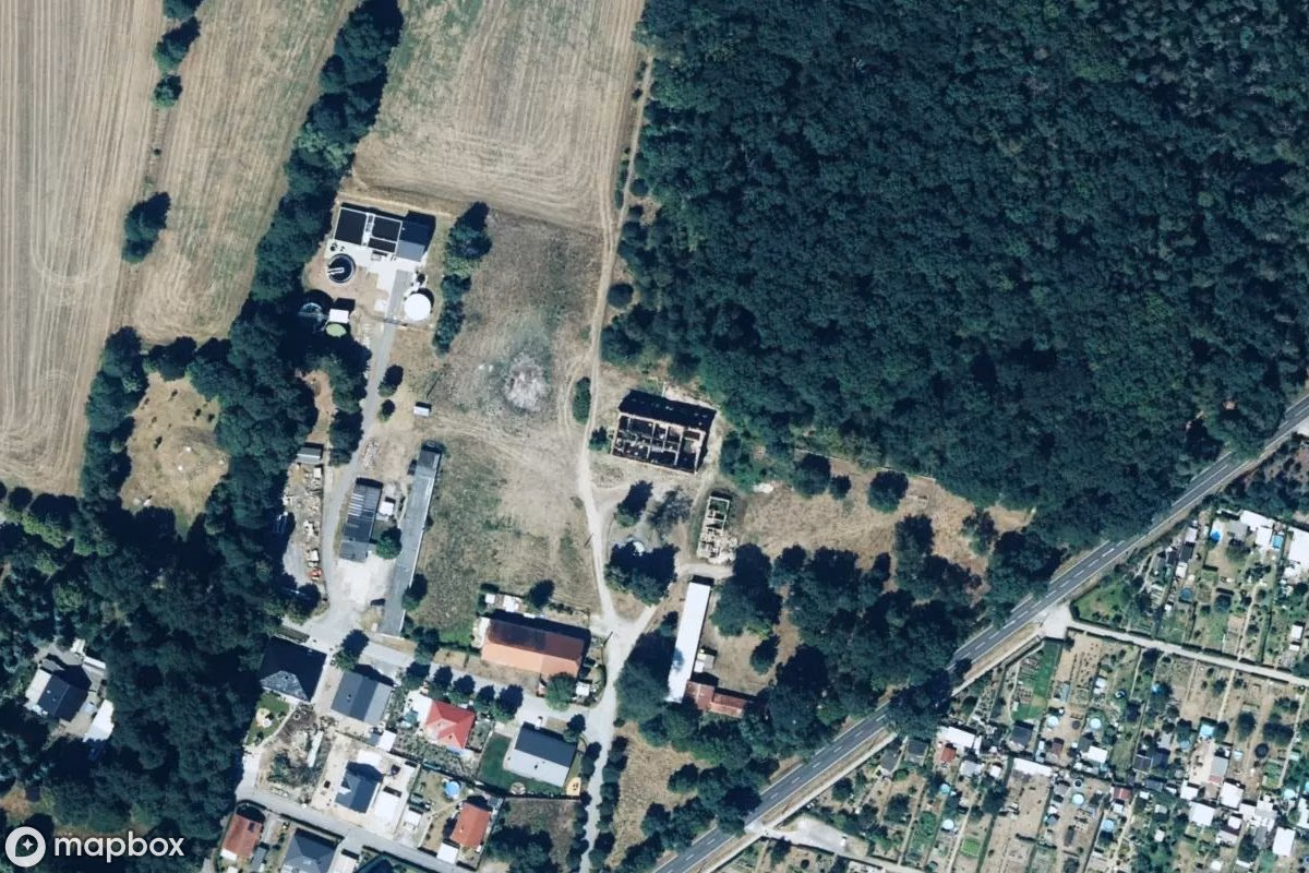 Aerial satellite view of Schloss Schwepnitz, an abandoned Castle in Schwepnitz, Germany