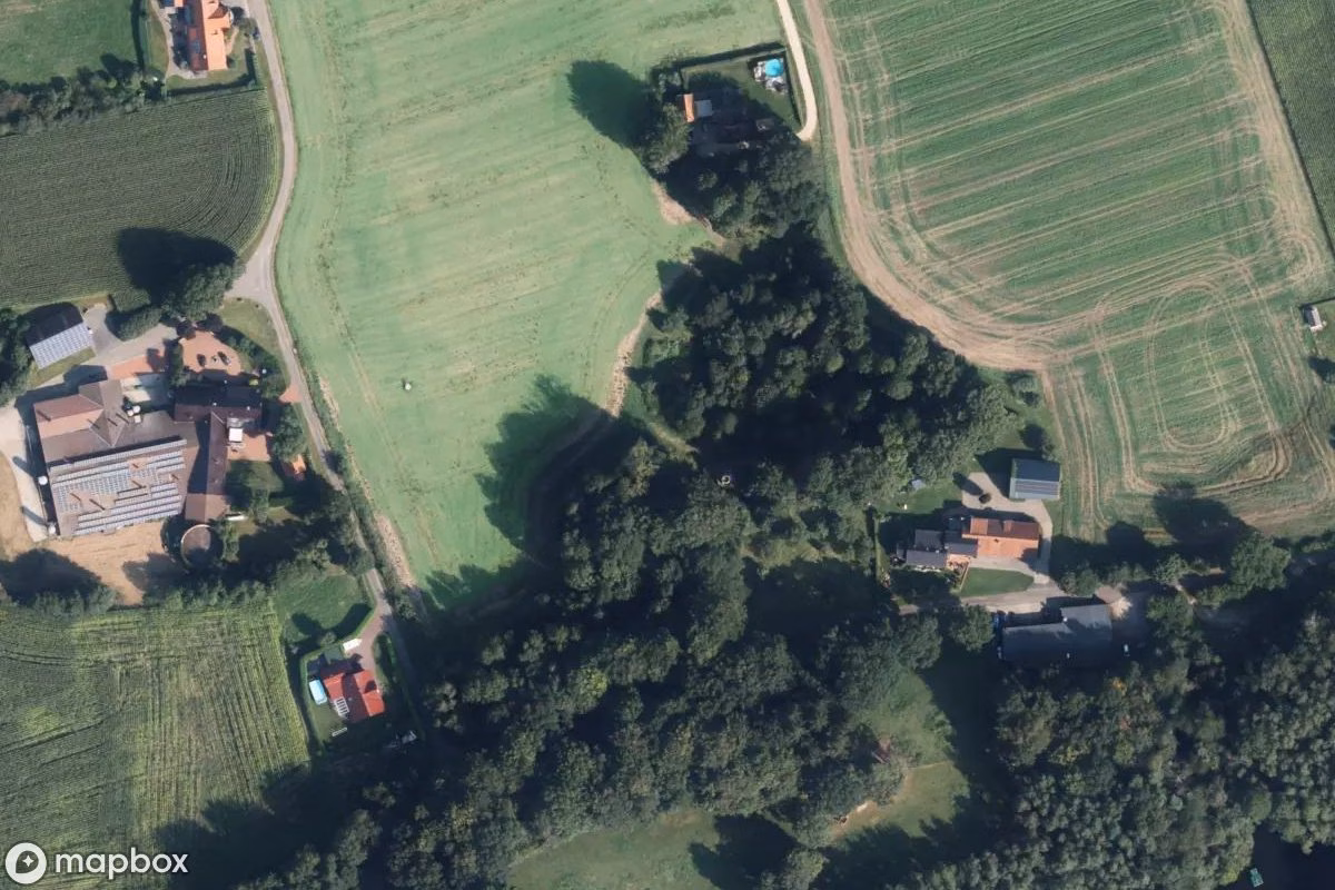 Satellietbeeld vanuit de lucht van Kalkofen, een verlaten Fabriek in Steinbeck, Duitsland