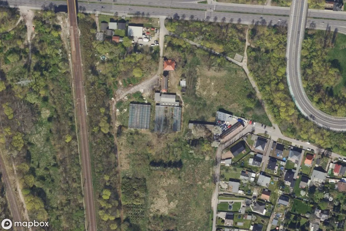 Vue aérienne satellite de Gärtnerei, un Ferme abandonné à Berlin, Allemagne