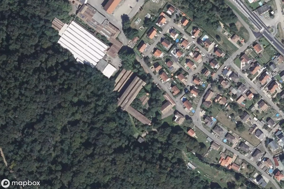 Satellitbillede set fra luften af Fabrik Orback, et forladt Fabrik i Buhl, Frankrig