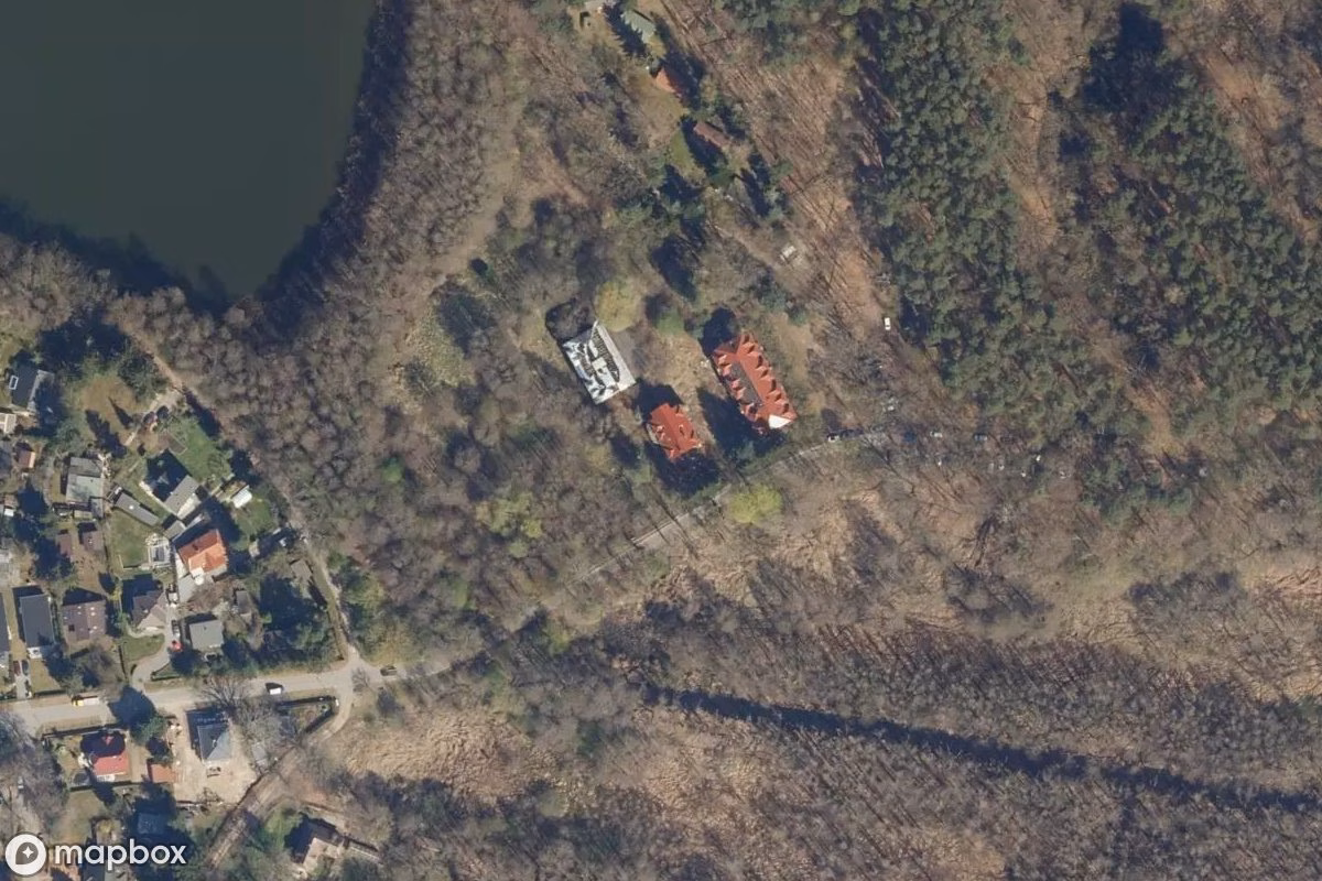 Aerial satellite view of Chirurgie-Klinik, an abandoned Hospital in Mühlenbecker Land, Germany