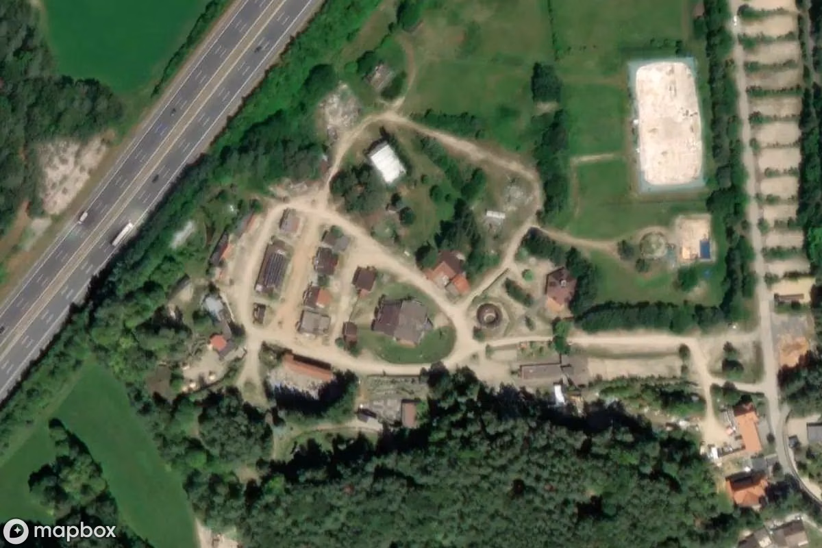 Satellitbillede set fra luften af Fränkisches Wunderland - LEGAL, et forladt  i Ottenhof, Tyskland