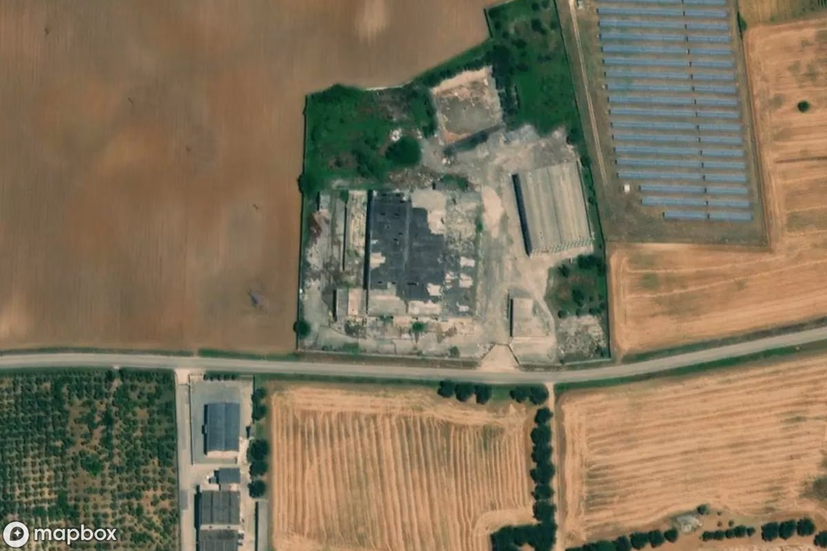 Satellitbillede set fra luften af Lost Place, et forladt  i Mesagne, Italien