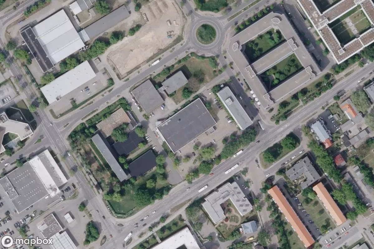 Satellietbeeld vanuit de lucht van Shi Shan China-Restaurant, een verlaten Restaurant in Teltow, Duitsland