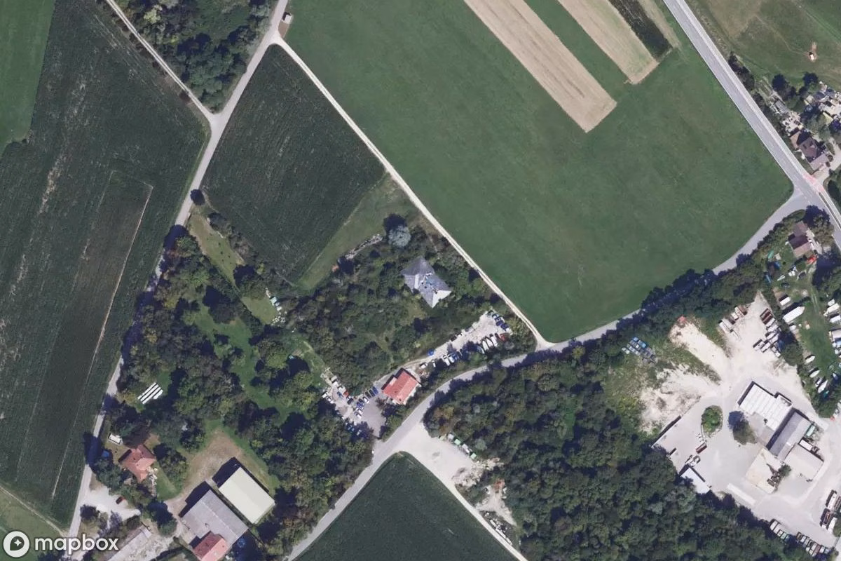 Satellittbilde fra luften av Villa, et forlatt Bolighus i Radolfzell am Bodensee, Tyskland