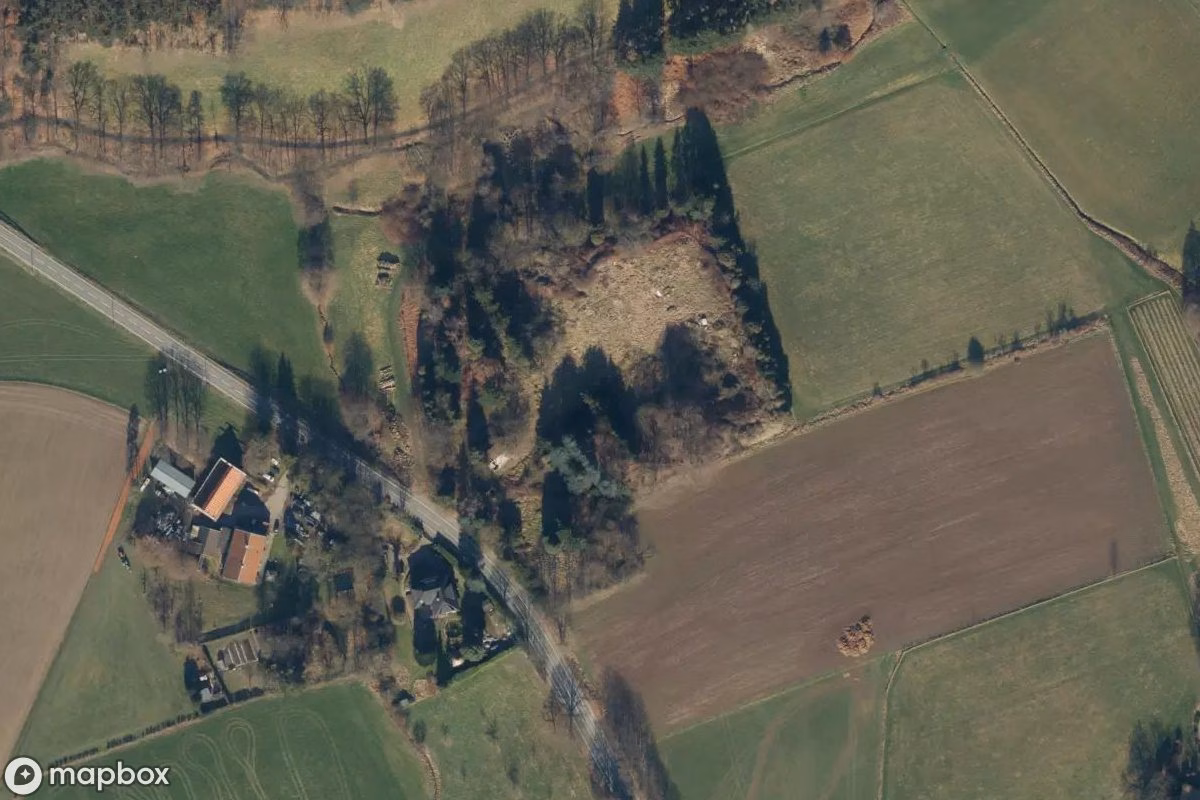 Satellitbild från luften av Straußenfarm, en övergiven  i Sprockhövel, Tyskland