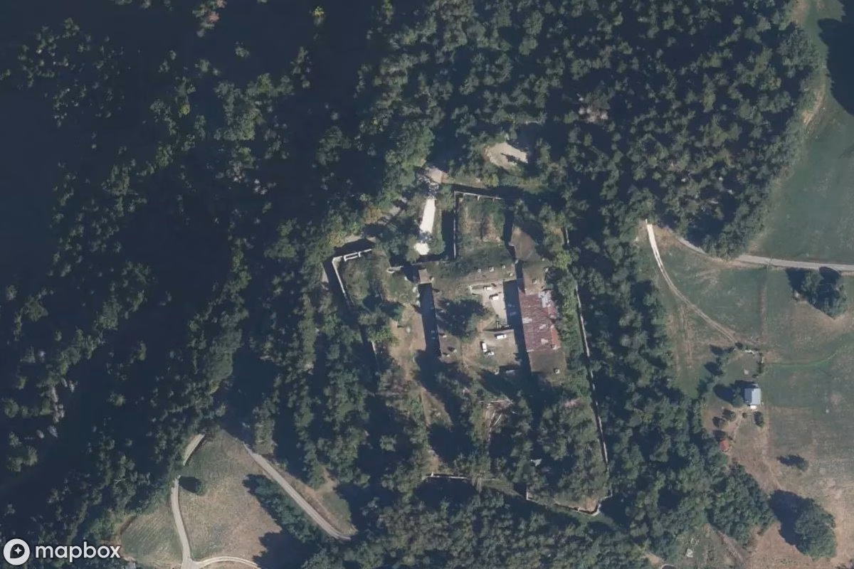 Satellitenansicht von Fort du Mont, eine verlassene  in Albertville, Frankreich