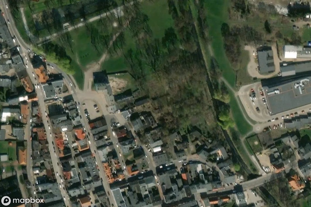 Aerial satellite view of Kościelna 11, an abandoned  in Szamotuły, Poland