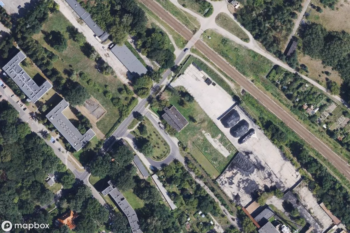 Vue aérienne satellite de Heizhaus Rembertów, un Site industriel abandonné à Warsaw, Pologne