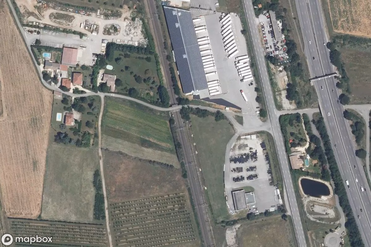 Satellitbillede set fra luften af Verlassene Züge Bourg, et forladt  i Bourg-lès-Valence, Frankrig