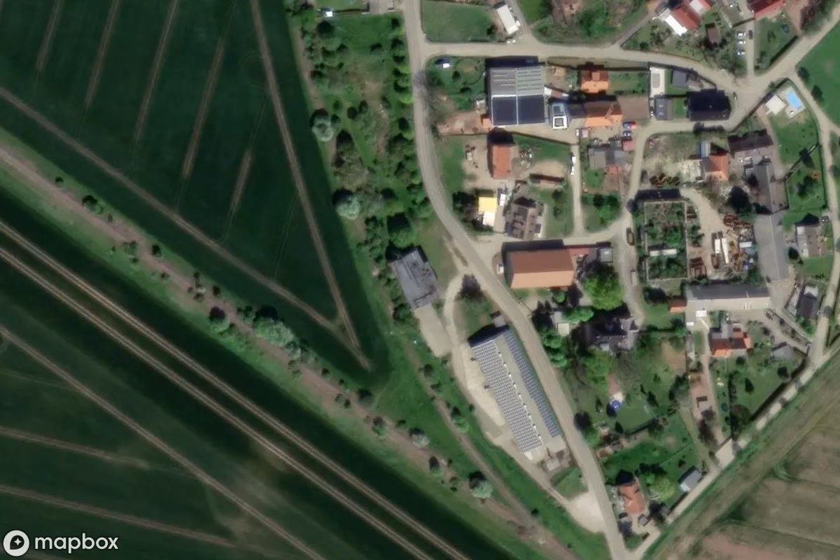 Satellitbild från luften av Speicher, en övergiven Lagerhus i Heudeber, Tyskland