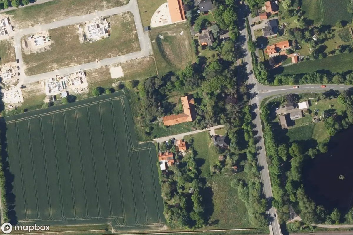 Satelitní letecký pohled na Bauernhof, opuštěné Statek v Sottrum, Německo