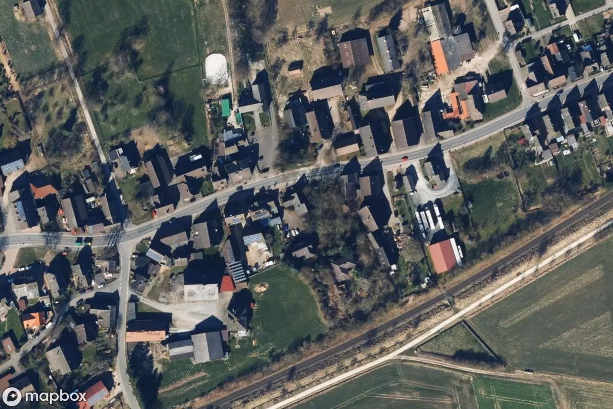 Satellitenansicht von Wohnhaus, eine verlassene Wohnhaus in Arholzen, Deutschland