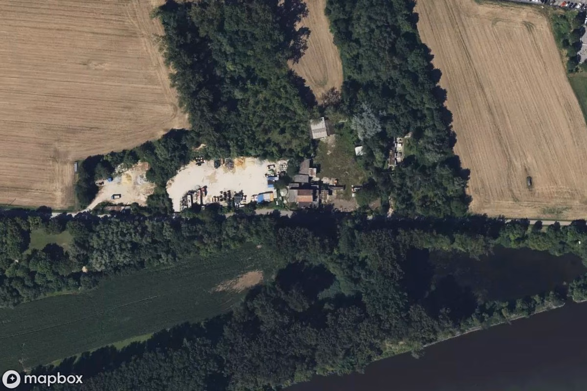 Satellietbeeld vanuit de lucht van Schrottplatz, een verlaten Winkel in Regensburg, Duitsland