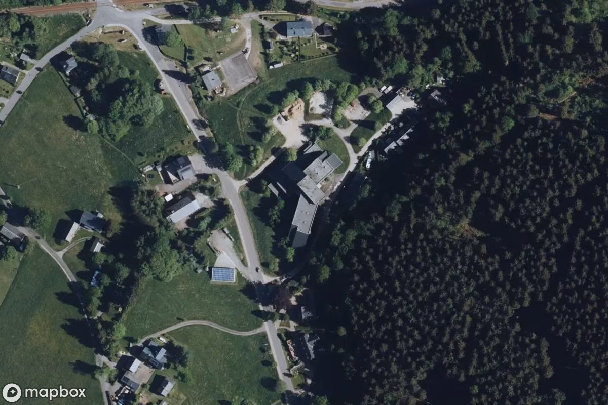 Vista aérea por satélite de Hotel, un Hotel abandonado en Holzhau, Alemania