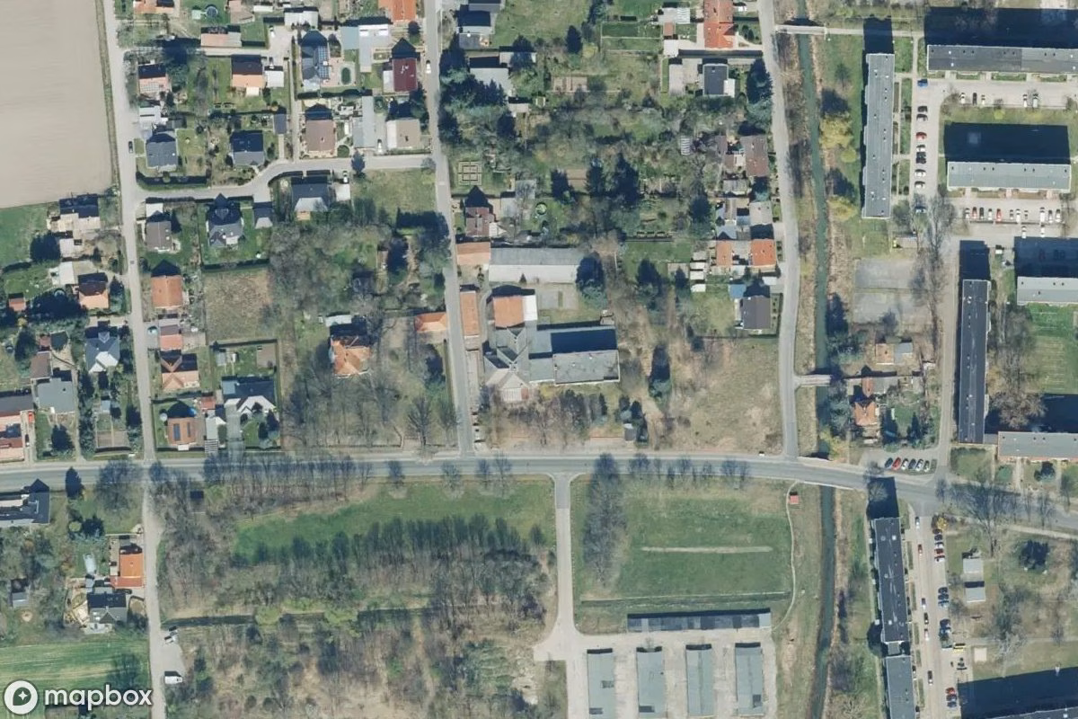 Satellitenansicht von Hotel, eine verlassene Hotel in Doberlug-Kirchhain, Deutschland