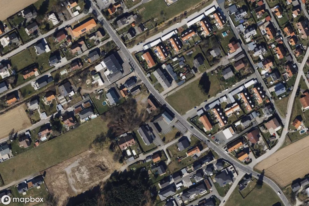 Aerial satellite view of Haus, an abandoned  in Dörfla, Austria