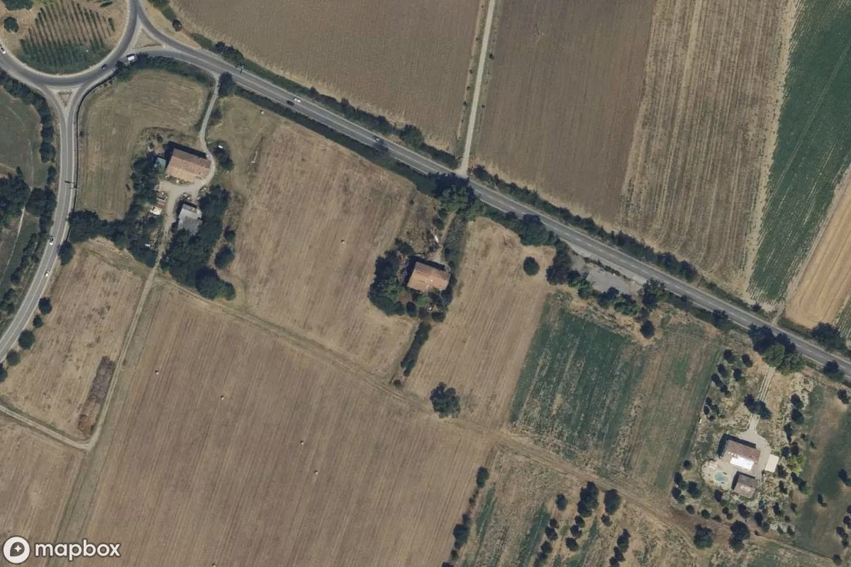 Aerial satellite view of Wohngebäude, an abandoned in Sant'Ilario d'Enza, Italy