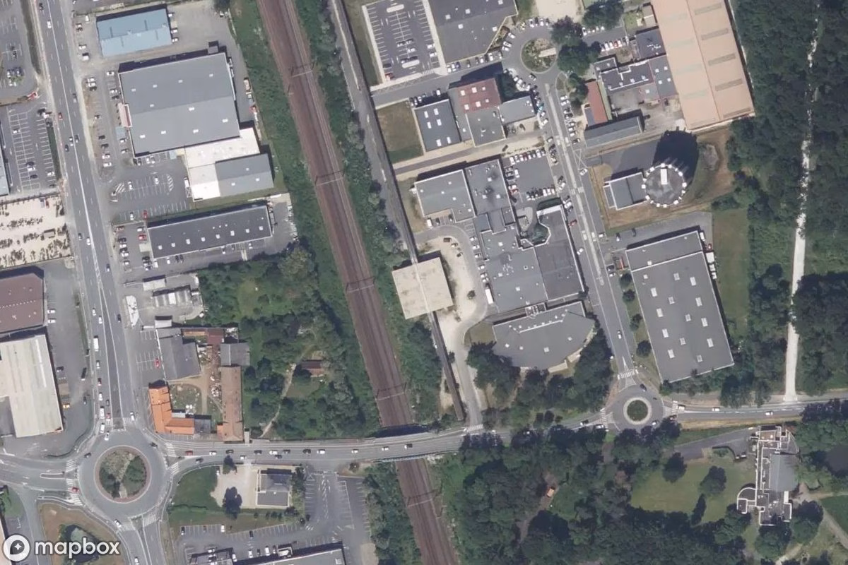 Aerial satellite view of Aero Retournement, an abandoned Factory in Saran, France