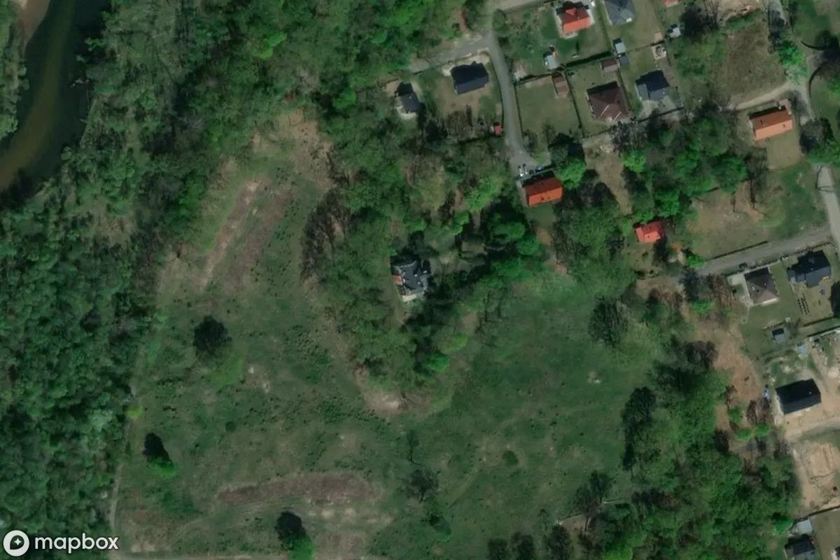 Aerial satellite view of Villa Garnison, an abandoned Residence in Świętoszów, Poland