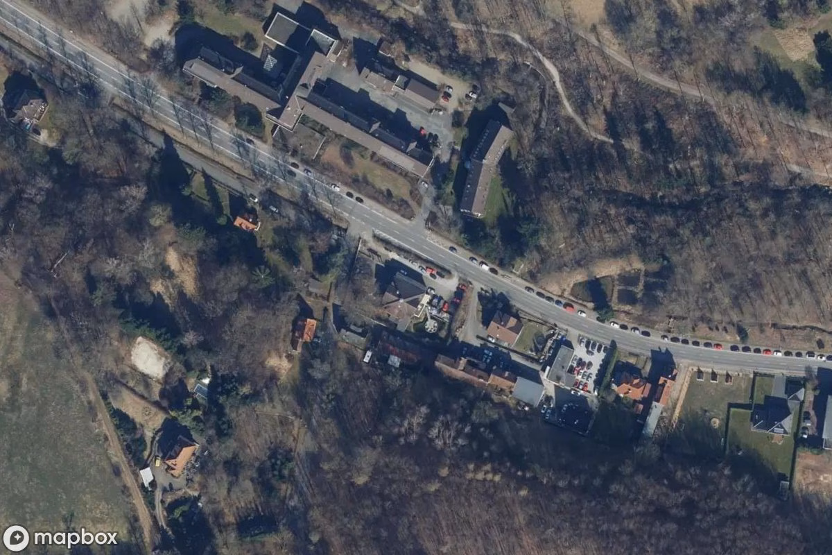 Satellittbilde fra luften av Chinarestaurant, et forlatt Restaurant i Seesen, Tyskland