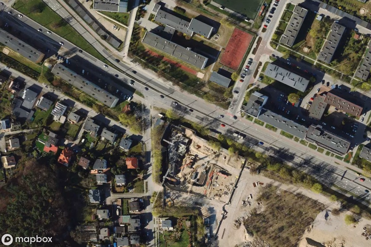 Satellietbeeld vanuit de lucht van Unterstand Tos, een verlaten Bunker in Gdynia, Polen