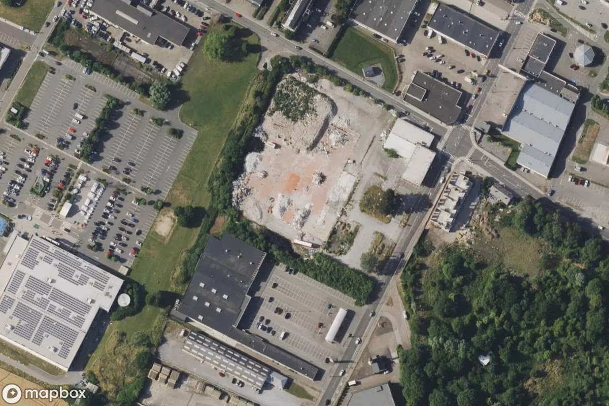 Satellietbeeld vanuit de lucht van Lost Vegas, een verlaten  in Ans, België