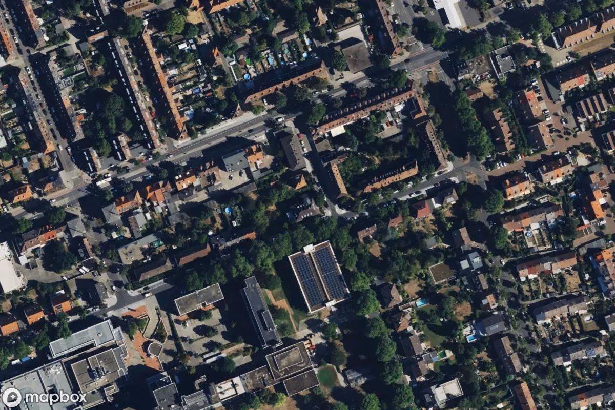 Satelitarny widok z lotu ptaka Ärzte-Villa, opuszczone Dom mieszkalny w Ludwigshafen am Rhein, Niemcy